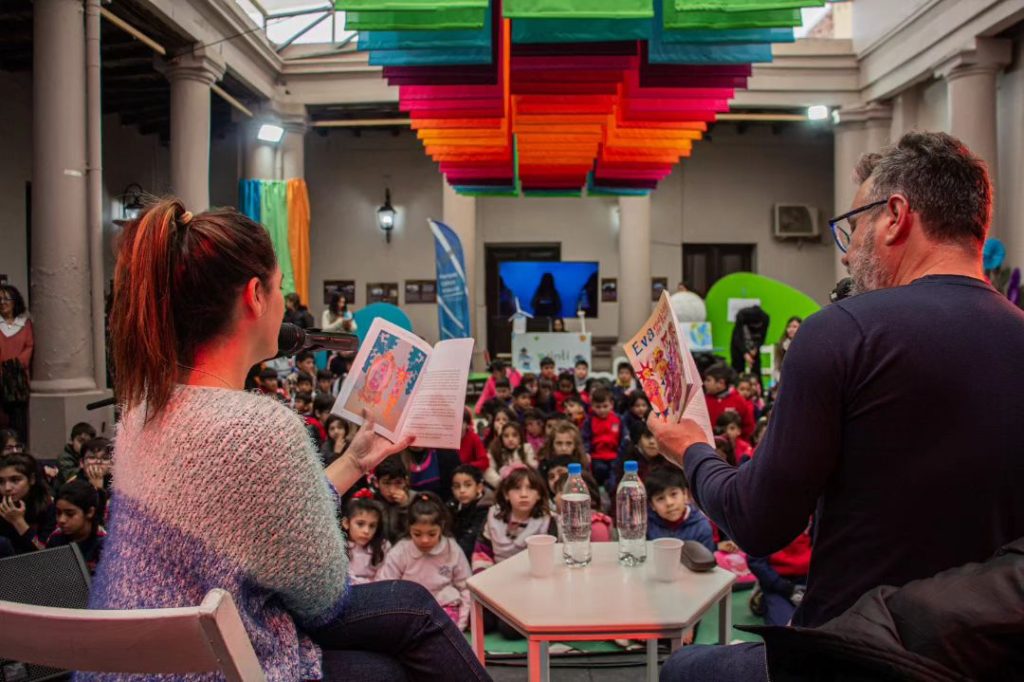 FERIA DEL LIBRO