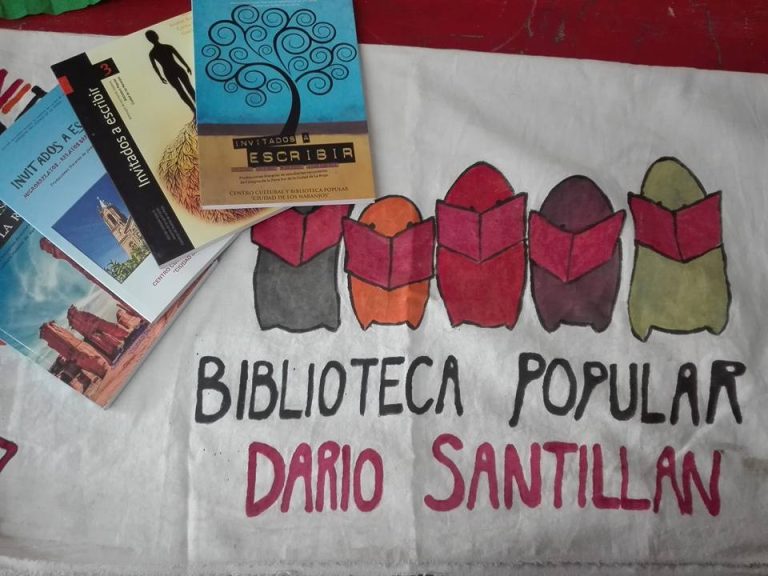 biblioteca popular Dario Santillán