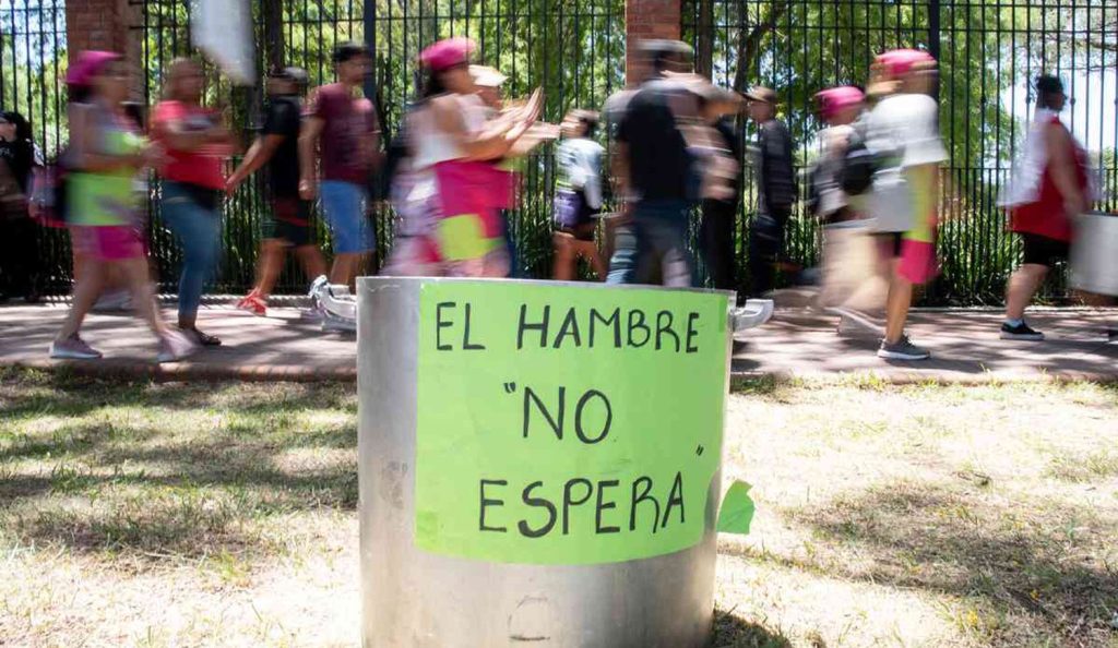 el hambre no espera