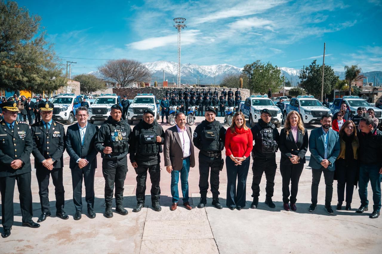 9d1b6f87-0315-49f8-ac76-ce99c4e99270