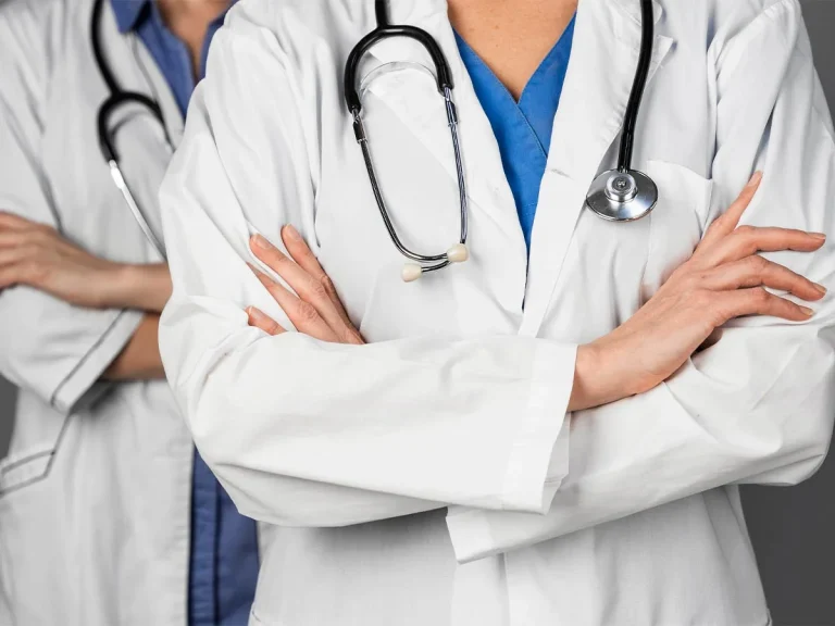 Art.-114-Dia-del-medico
