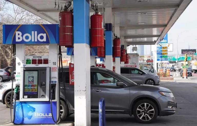 Estación de Servicio EEUU