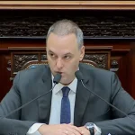 Manuel-Adorni-discurso