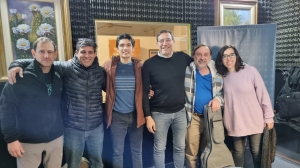 El Grupo Vocal Confluencia visitó los estudios de Radio La Red