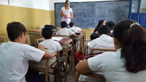 SELaR aceptó 22 mil pesos de aumento para los docentes.